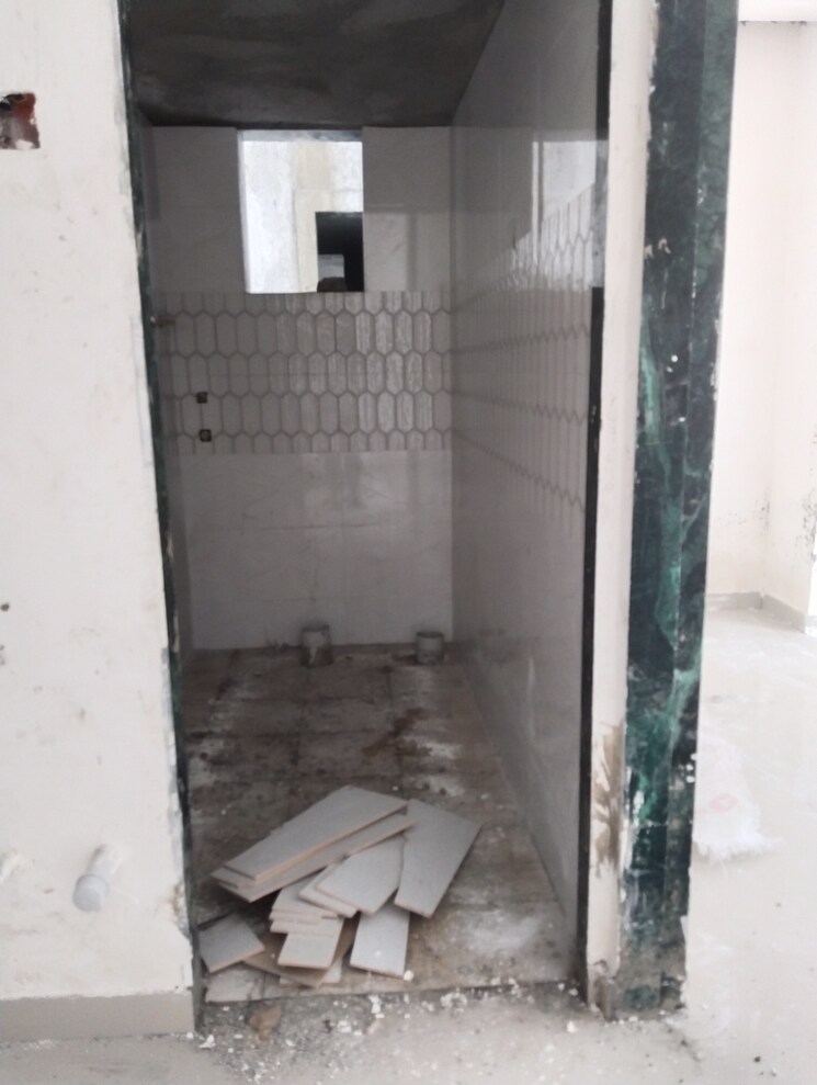 Bathroom, kasheli 1 Bedroom 640 Sq.Ft. Apartment In Kasheli Thane 7848008