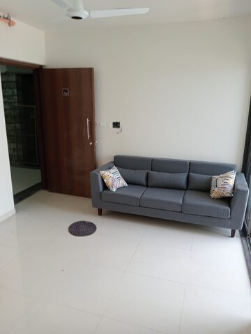 1 BHK Apartment For Rent in Runwal Eirene, Balkum Pada