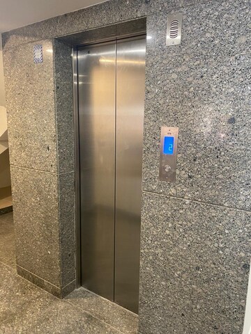 Building Lobby in 4 BHK Builder Floor at Safdarjang Enclave – for Rent