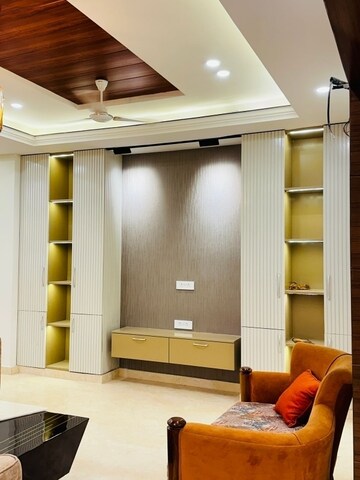Living Room in 3 BHK Builder Floor at Sector 71 – for Sale