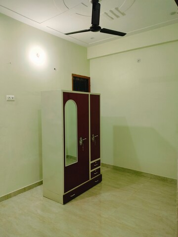 2 BHK Builder Floor For Rent in Gomti Nagar