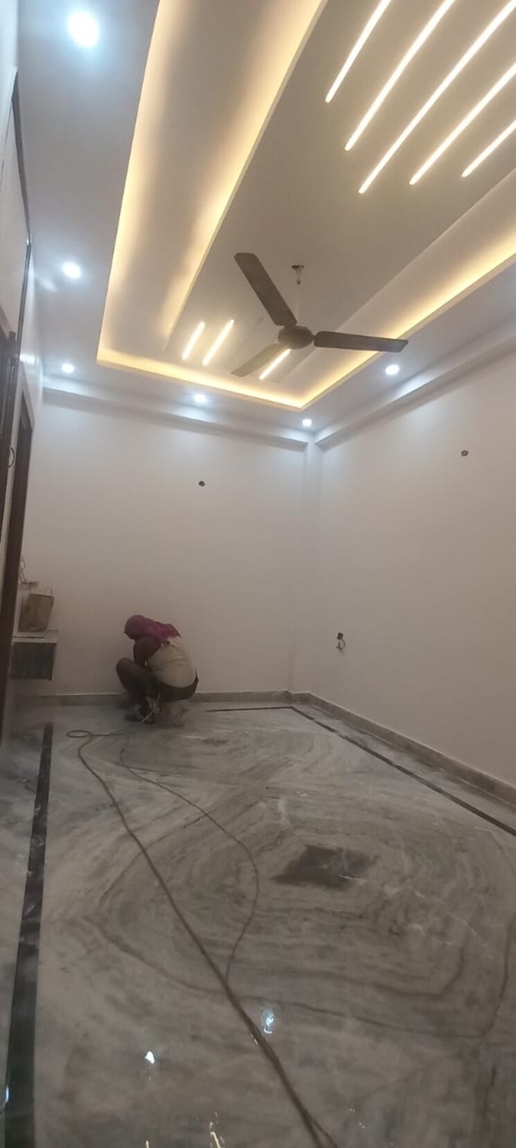 Room, onyx-plaza 2 Bedroom 9500 Sq.Ft. Builder Floor In Vasundhara Sector 3 Ghaziabad 7848849