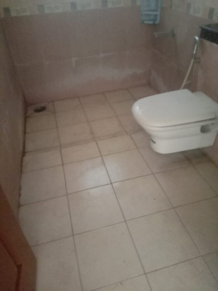 Bathroom, godrej-horizon 1 Bedroom 600 Sq.Ft. Apartment In Mohammadwadi Pune 7848870