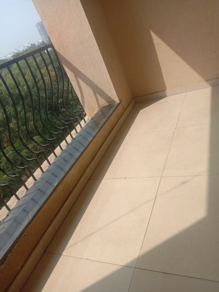 Balcony, godrej-horizon 1 Bedroom 600 Sq.Ft. Apartment In Mohammadwadi Pune 7848870