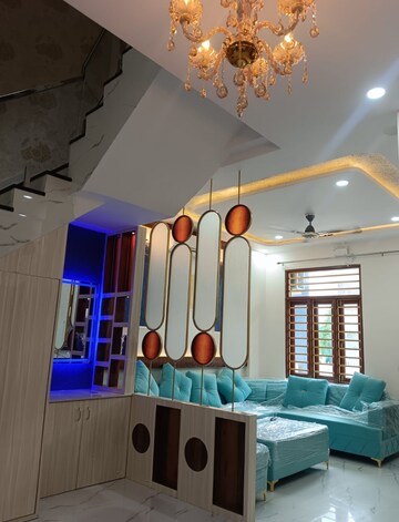 Master Bedroom in 4 BHK Villa at Ajmer Road – for Sale