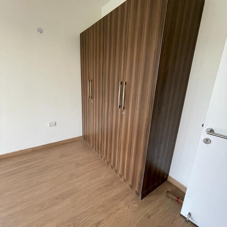 Room, emaar-imperial-gardens 3 Bedroom 2025 Sq.Ft. Apartment In Sector 102 Gurgaon 7848981