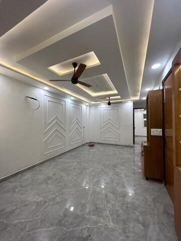 4 BHK Builder Floor For Sale in Mahavir Enclave