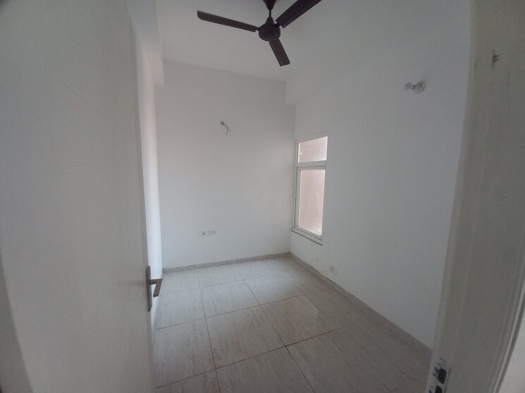 Room, grihapravesh 2 Bedroom 1175 Sq.Ft. Apartment In Sector 77 Noida 7849902