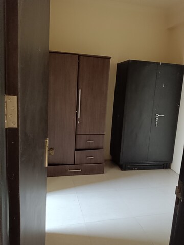 Furnished Amenities in 3 BHK Villa at Godrej Woods, Sector 43 – for Rent