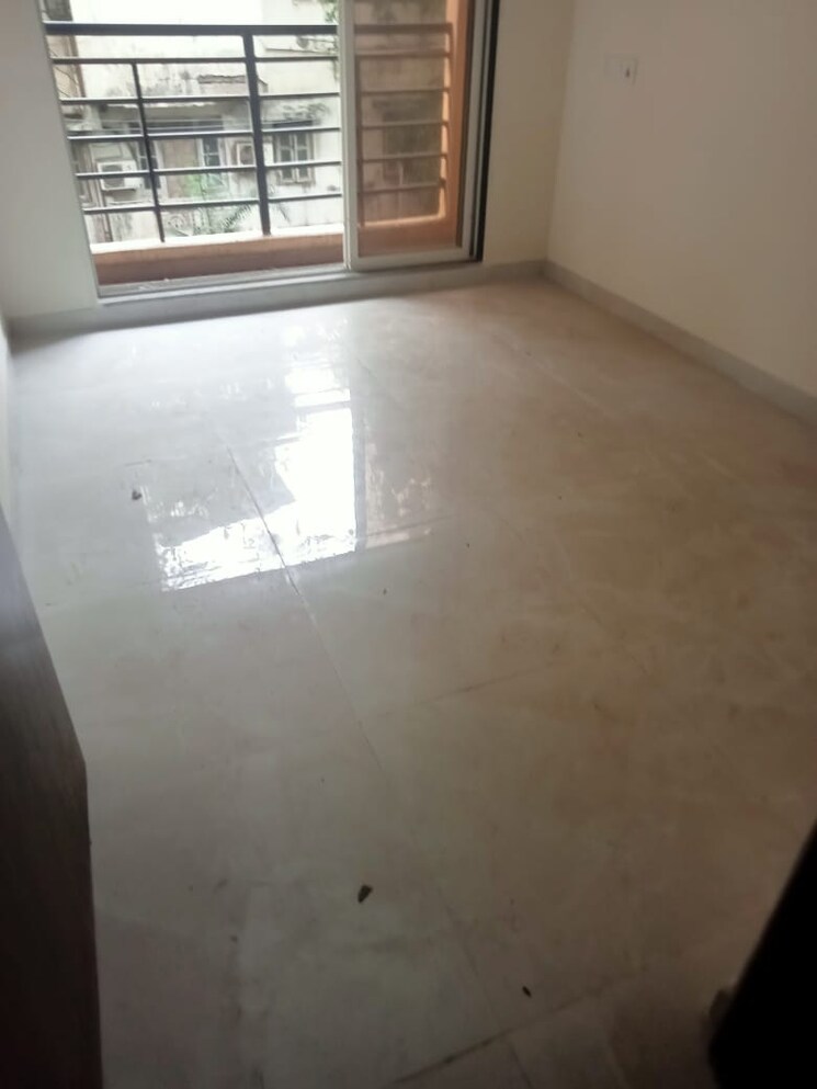 Room, charai 1 Bedroom 500 Sq.Ft. Apartment In Charai Thane 7850129