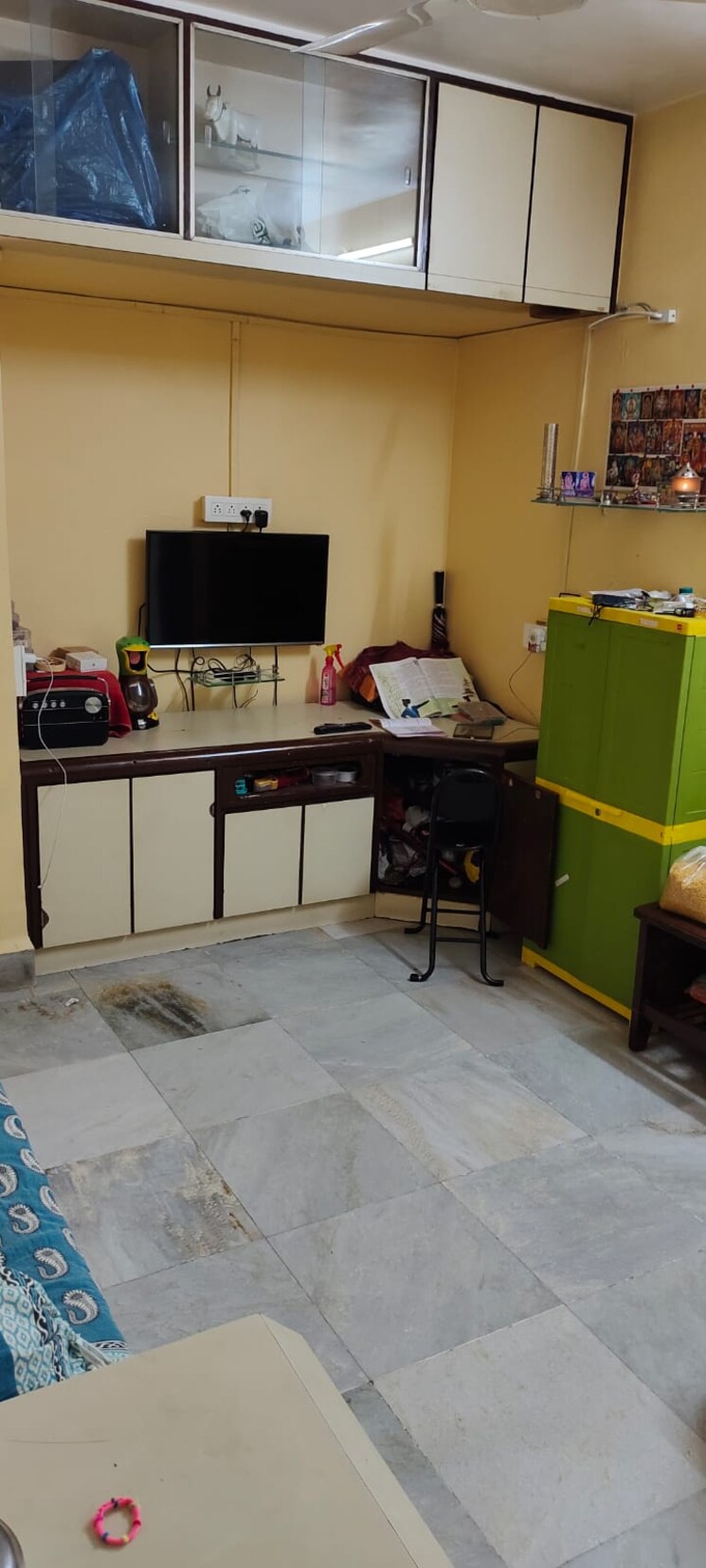 Room, charai 1 Bedroom 500 Sq.Ft. Apartment In Charai Thane 7850139