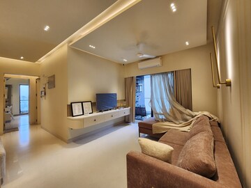 Living Room in 2 BHK Apartment at Andheri West – for Rent