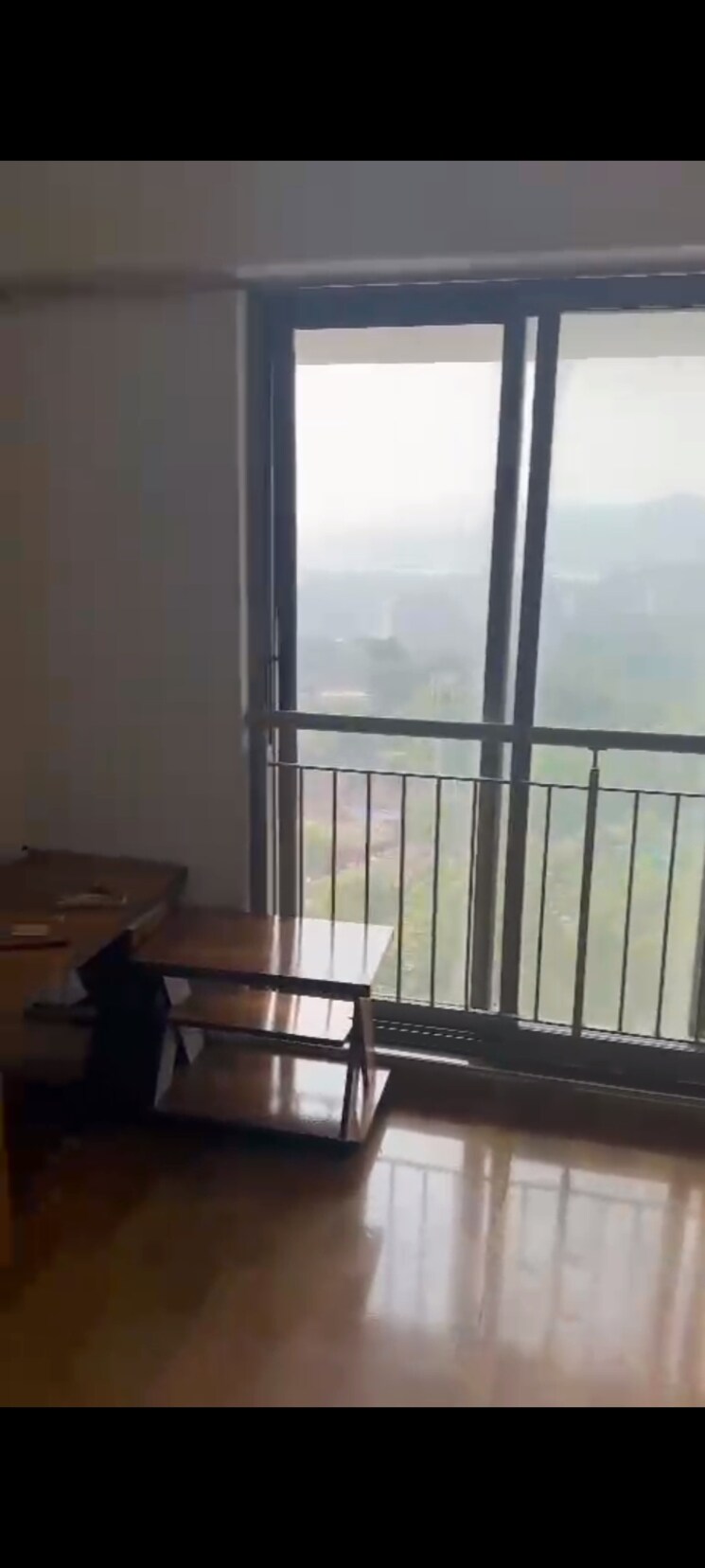 Living Room, lodha-splendora 1 Bedroom 454 Sq.Ft. Apartment In Ghodbunder Road Thane 7850220