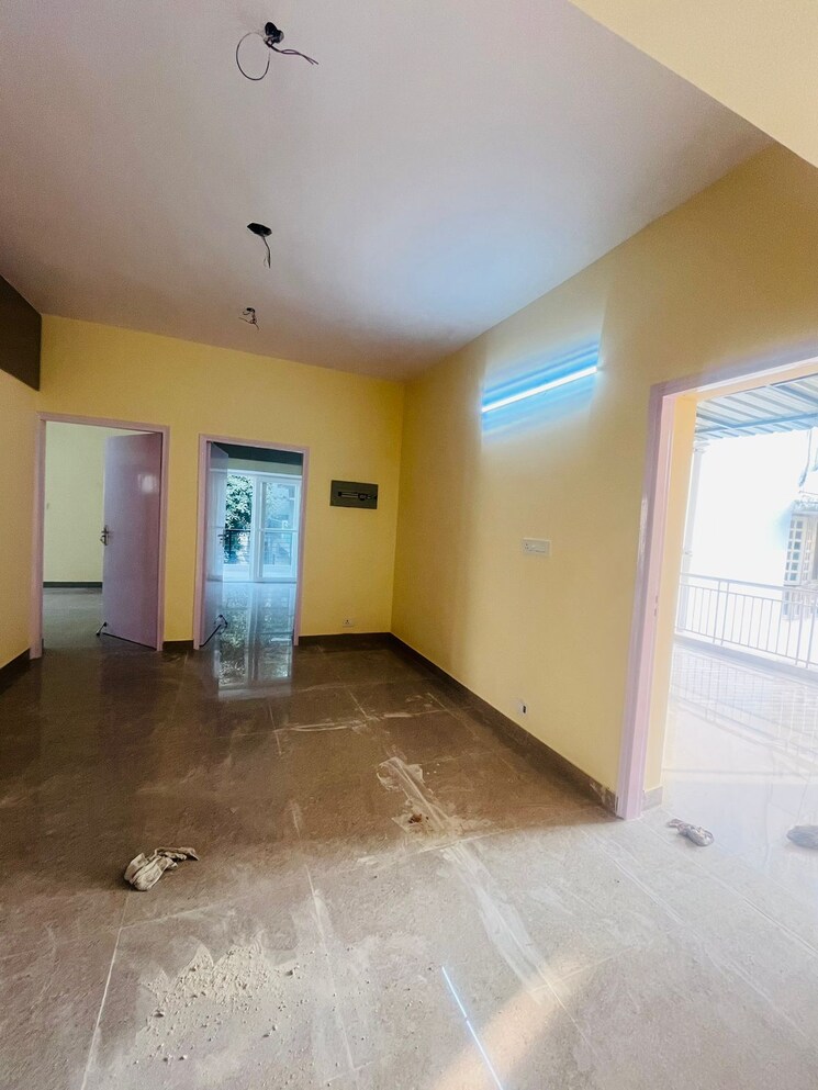 Room, vasant kunj 4 Bedroom 1900 Sq.Ft. Apartment In Vasant Kunj Delhi 7850237