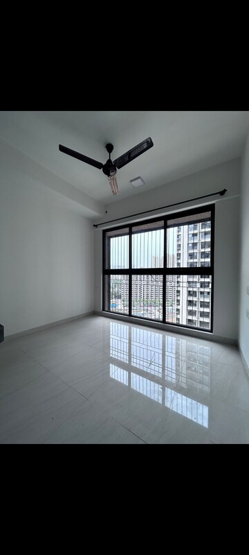 Room in 1 BHK Apartment at Lodha Crown Taloja Quality Homes, Dombivli East – for Rent