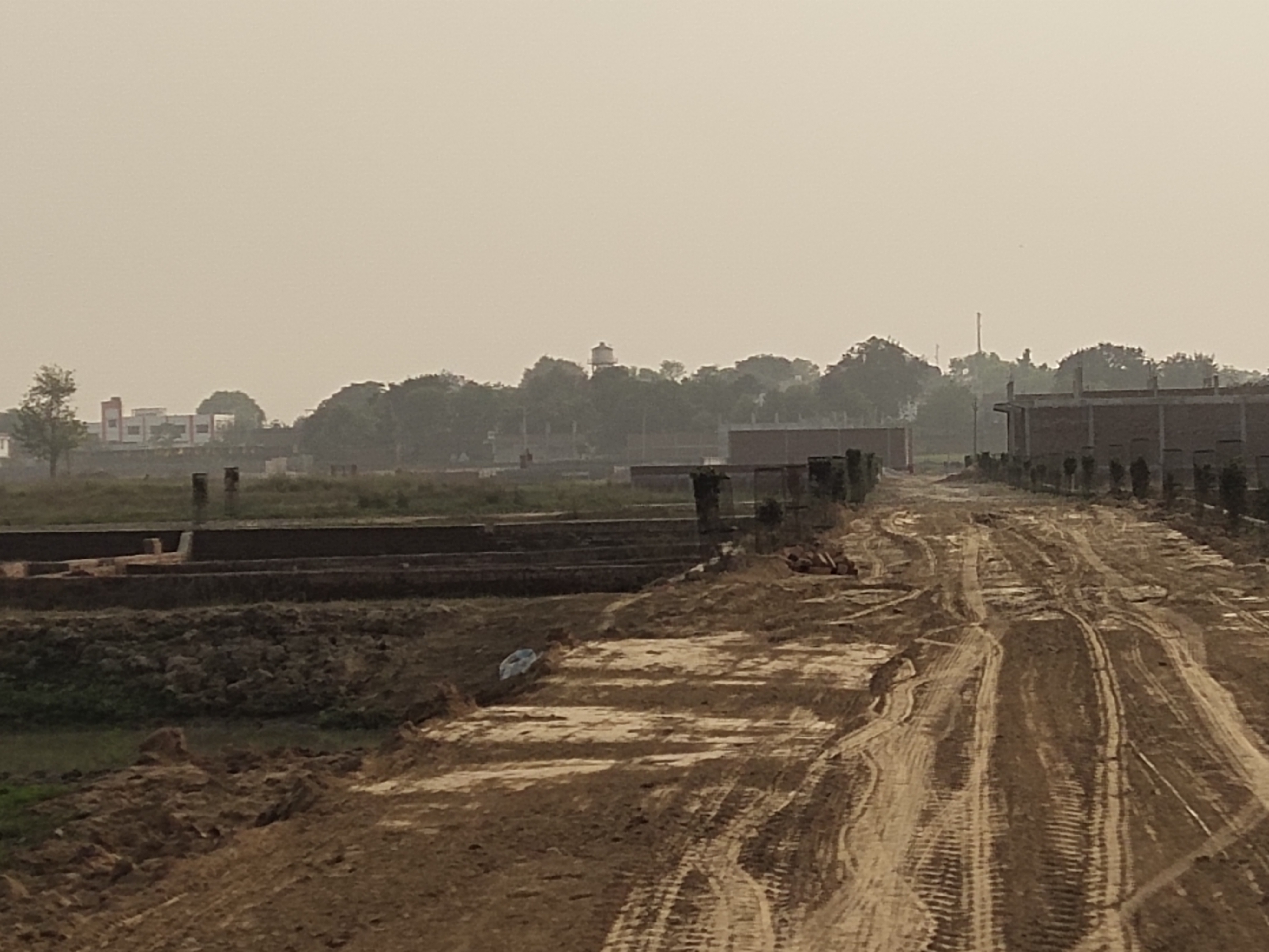 Plot For Sale in Sultanpur Road Plot Sale 