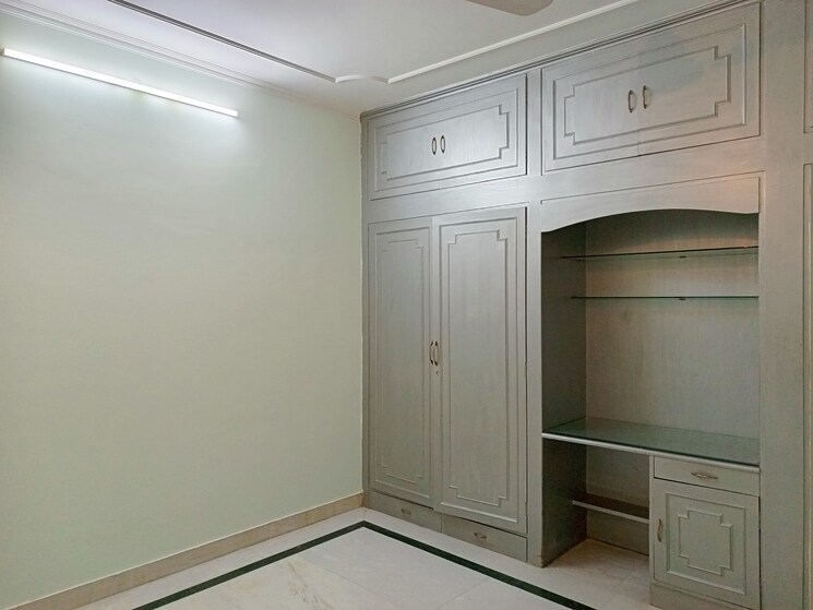 Room, vasant kunj 3 Bedroom 1700 Sq.Ft. Apartment In Vasant Kunj Delhi 7850318