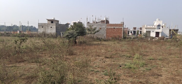 undefined, upsidc site b  200 Sq.Yd. Plot In Upsidc Site B Greater Noida 7850511