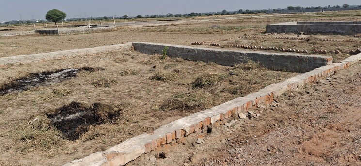 undefined, upsidc site b  101 Sq.Yd. Plot In Upsidc Site B Greater Noida 7850512