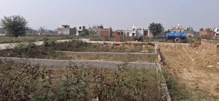undefined, upsidc site b  80 Sq.Yd. Plot In Upsidc Site B Greater Noida 7850517