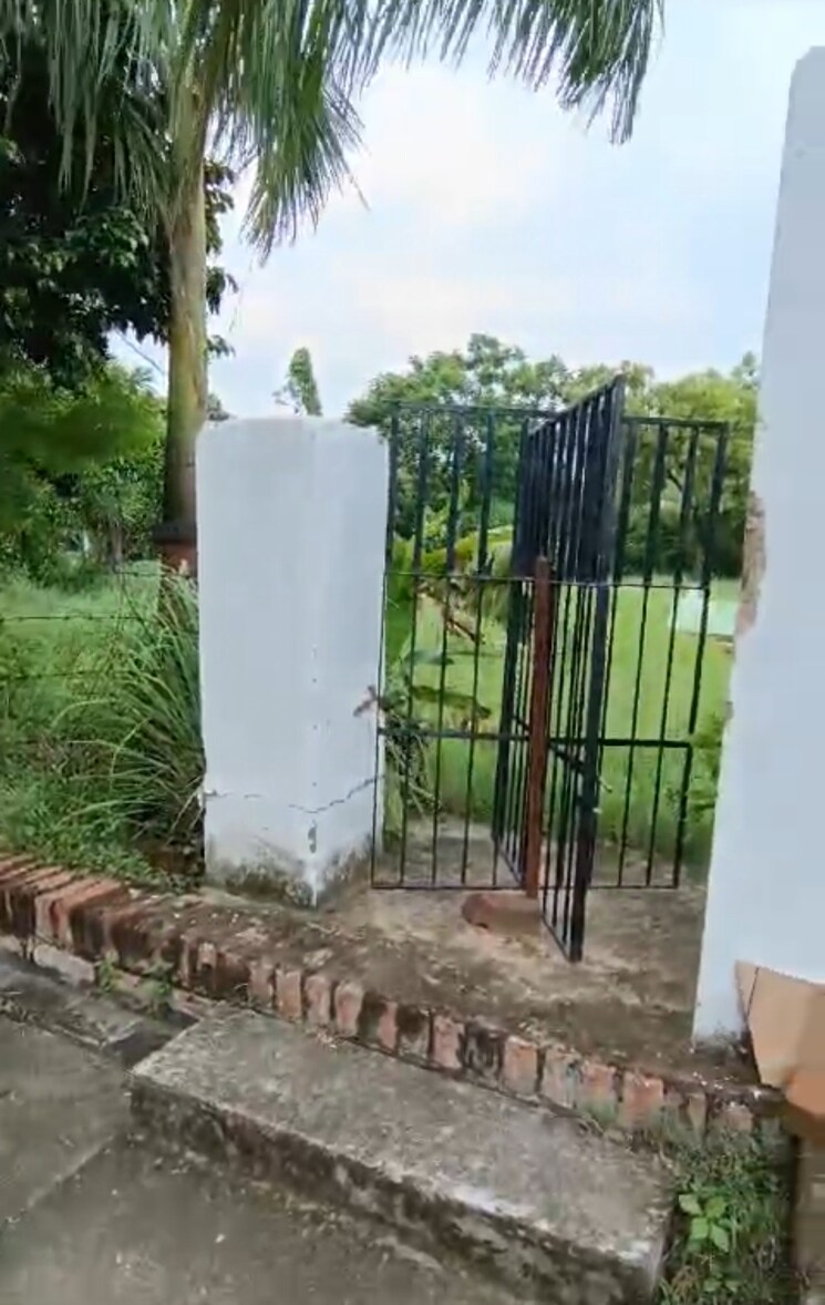 Balcony, unitech-south-city 3 Bedroom 2800 Sq.Ft. Independent House In South City Lucknow 7850538