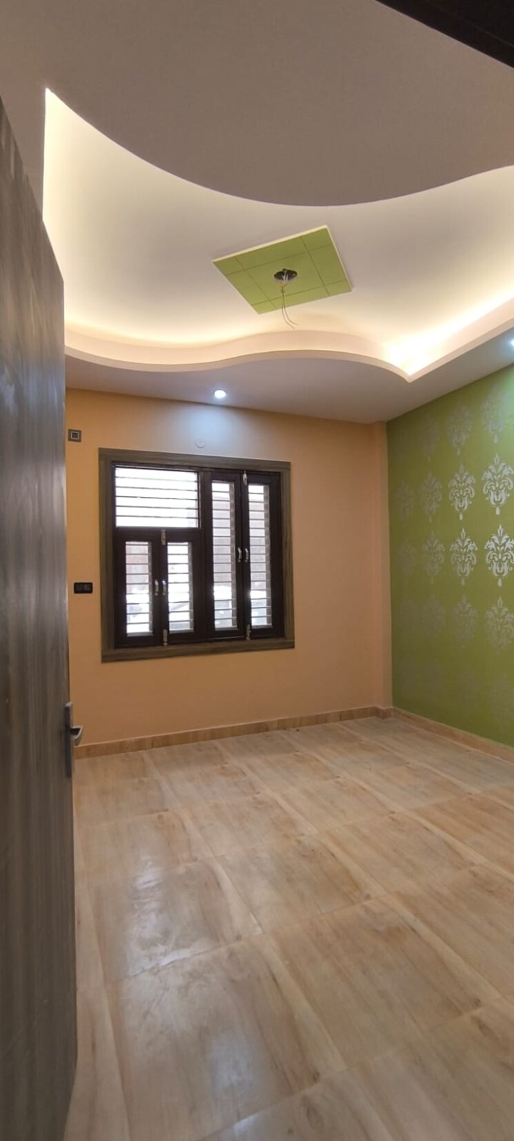 Room, sector 50 6 Bedroom 1650 Sq.Ft. Independent House In Sector 50 Noida 7850540