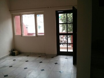3 BHK Builder Floor For Rent in Saket