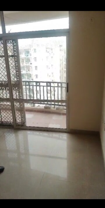 Room in 2 BHK Apartment at Ashiana Palm Court, Raj Nagar Extension – for Sale