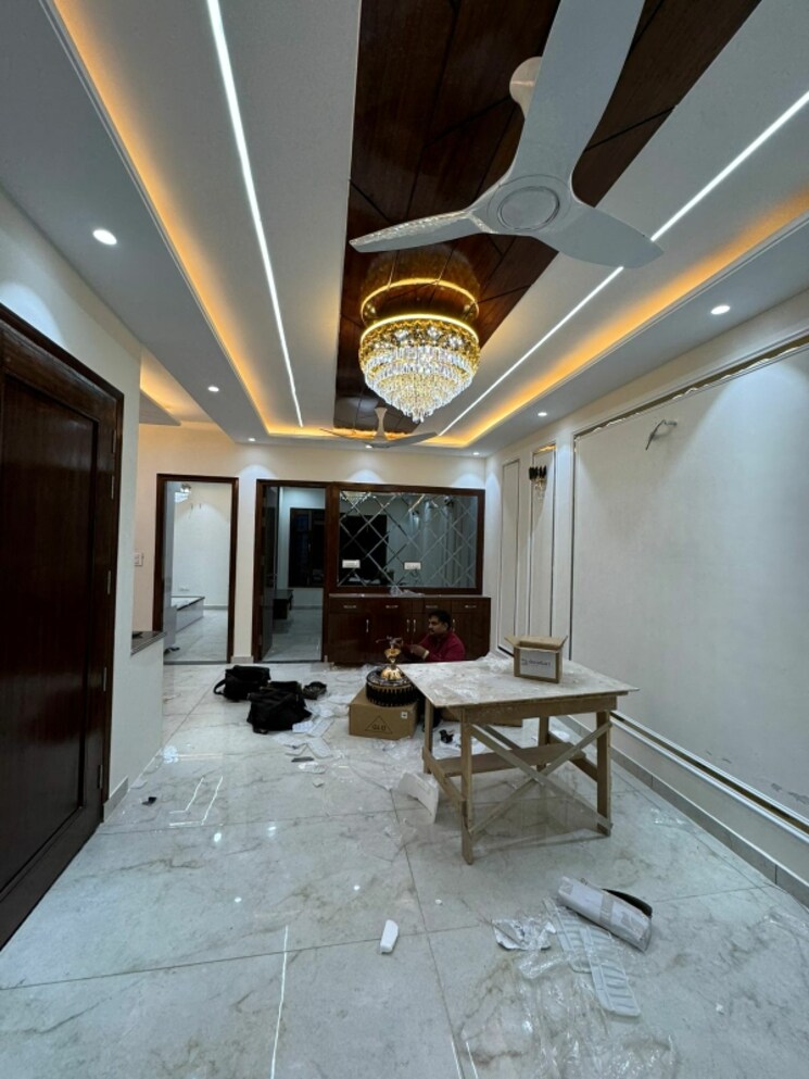 Room, sunny enclave 4 Bedroom 123 Sq.Yd. Independent House In Sunny Enclave Mohali 7850713