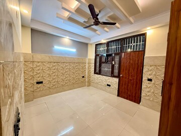 रेसिडेंशियल बिल्डर फ्लोर वर्ग फुट फॉर रेंट इन अहिंसा खंड 2 ग़ाज़ियाबाद  7850752