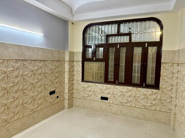 रेसिडेंशियल बिल्डर फ्लोर वर्ग फुट फॉर रेंट इन अहिंसा खंड 2 ग़ाज़ियाबाद  7850752