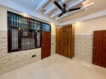 रेसिडेंशियल बिल्डर फ्लोर वर्ग फुट फॉर रेंट इन अहिंसा खंड 2 ग़ाज़ियाबाद  7850752