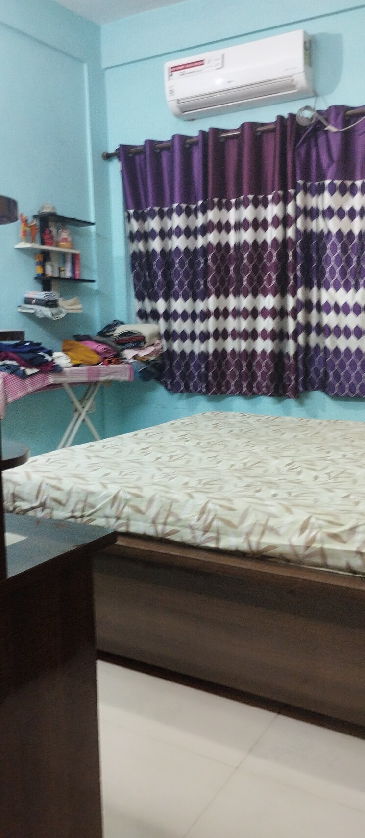 Room, santoshpur 2 Bedroom 1000 Sq.Ft. Apartment In Santoshpur Kolkata 7850762