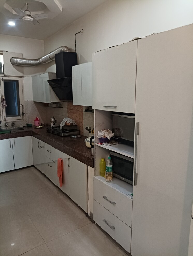 Kitchen, guru-nanak-enclave 2 Bedroom 1500 Sq.Ft. Builder Floor In Dhakoli Village Zirakpur 7850776