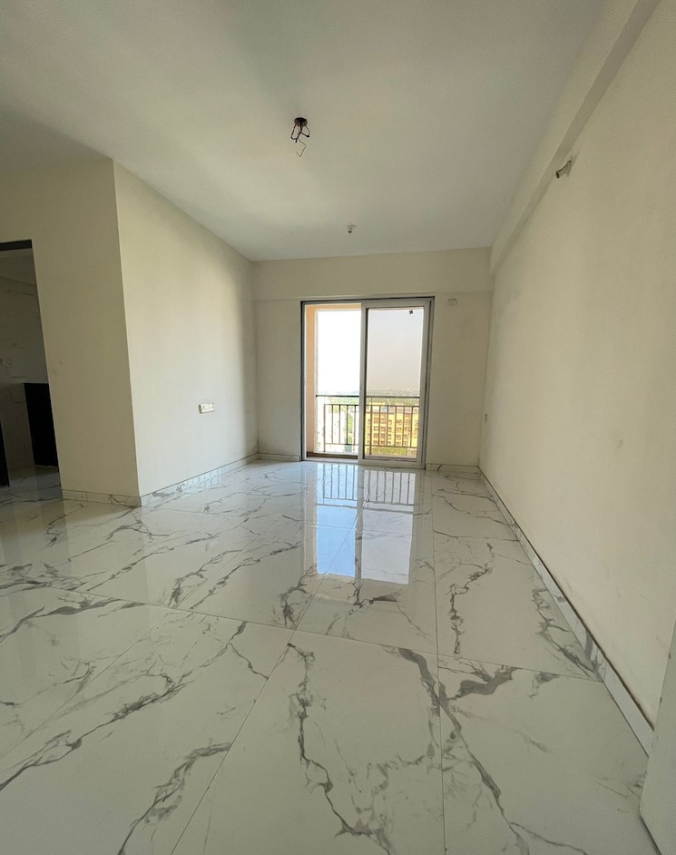 Living Room, ashok-nagar-complex-ashok-nagar 1 Bedroom 500 Sq.Ft. Apartment In Ashok Nagar Thane 7850785