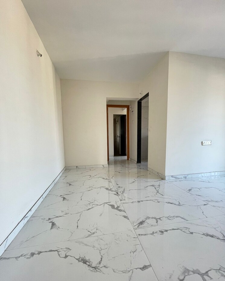 Room, ashok-nagar-complex-ashok-nagar 1 Bedroom 500 Sq.Ft. Apartment In Ashok Nagar Thane 7850785