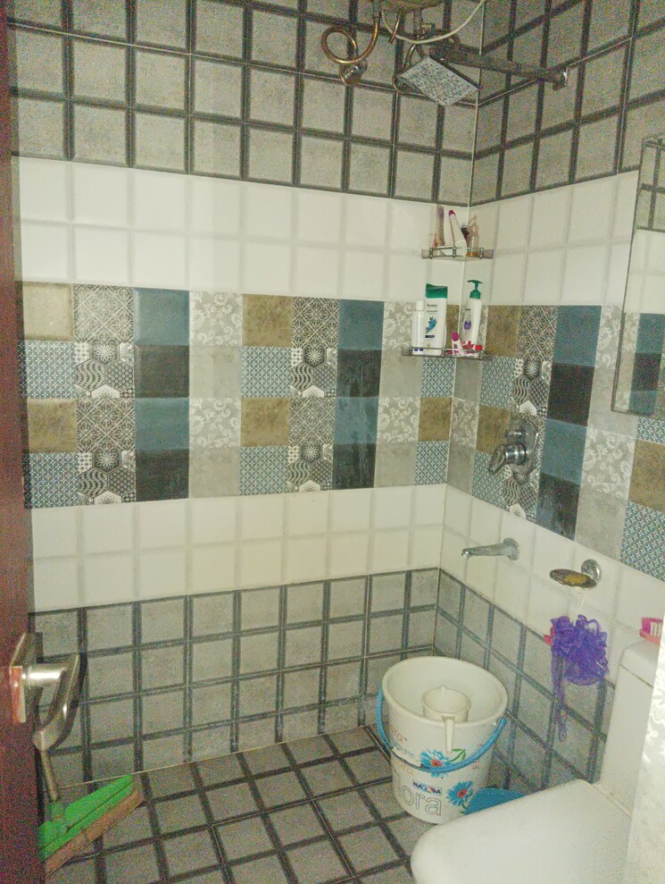 Bathroom, dhakoli village 2 Bedroom 1500 Sq.Ft. Builder Floor In Dhakoli Village Zirakpur 7850782