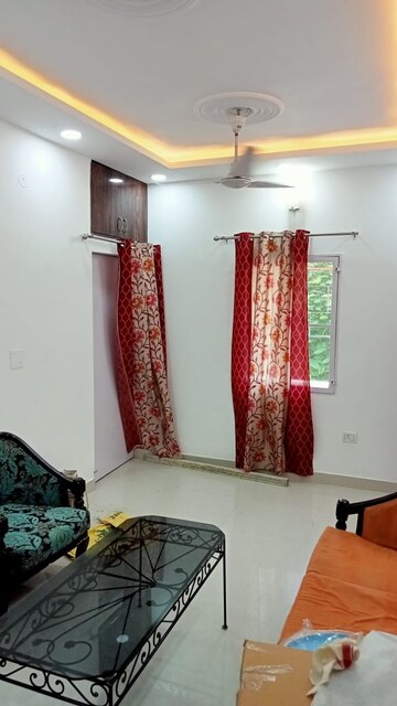 Furnished Amenities in 5 BHK Builder Floor at Mayur Vihar Phase ii – for Sale