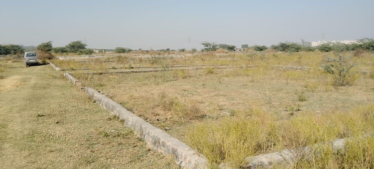undefined, sector 147  73 Sq.Yd. Plot In Sector 147 Noida 7850896