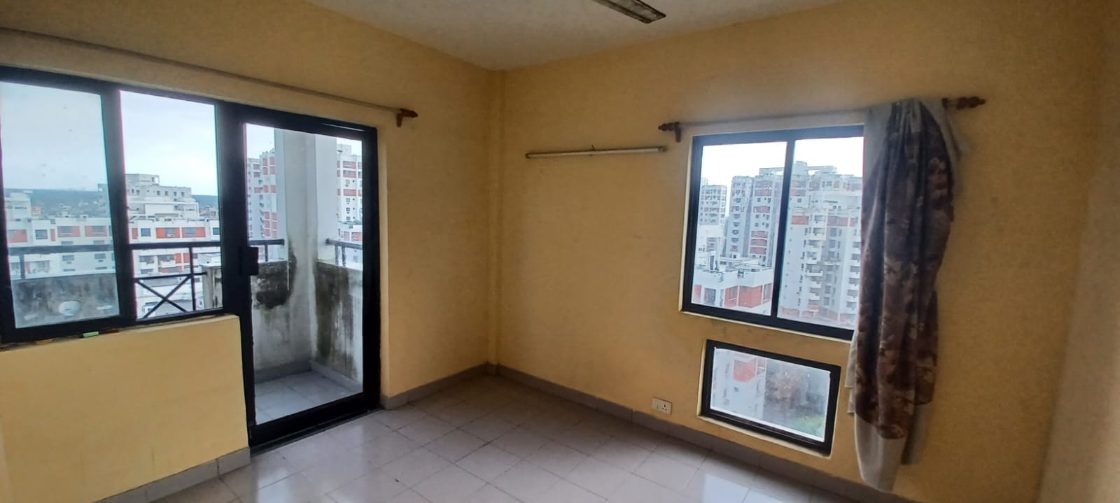 2 BHK Apartment For Resale in Genexx Valley Diamond Harbour Road Kolkata  7851007