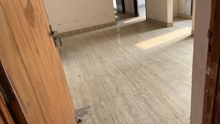 Room, amrapali-golf-homes 3 Bedroom 1115 Sq.Ft. Apartment In Sector 4, Greater Noida Greater Noida 7851060