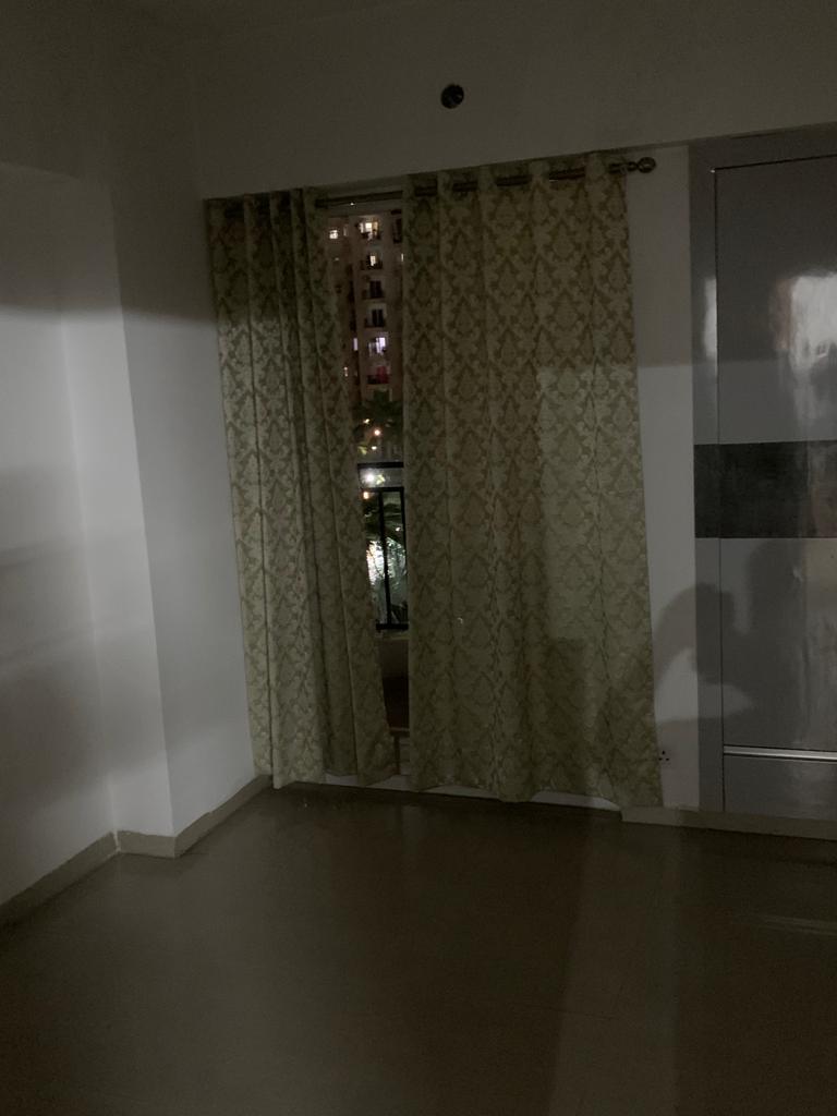 4 BHK Apartment For Sale in Gaur City 2 - 11th Avenue