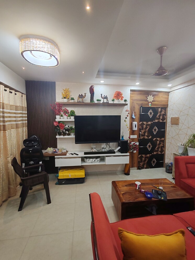 Living Room, mahagun-mantra-i 2 Bedroom 1025 Sq.Ft. Apartment In Sector 10 Greater Noida Greater Noida 7851156