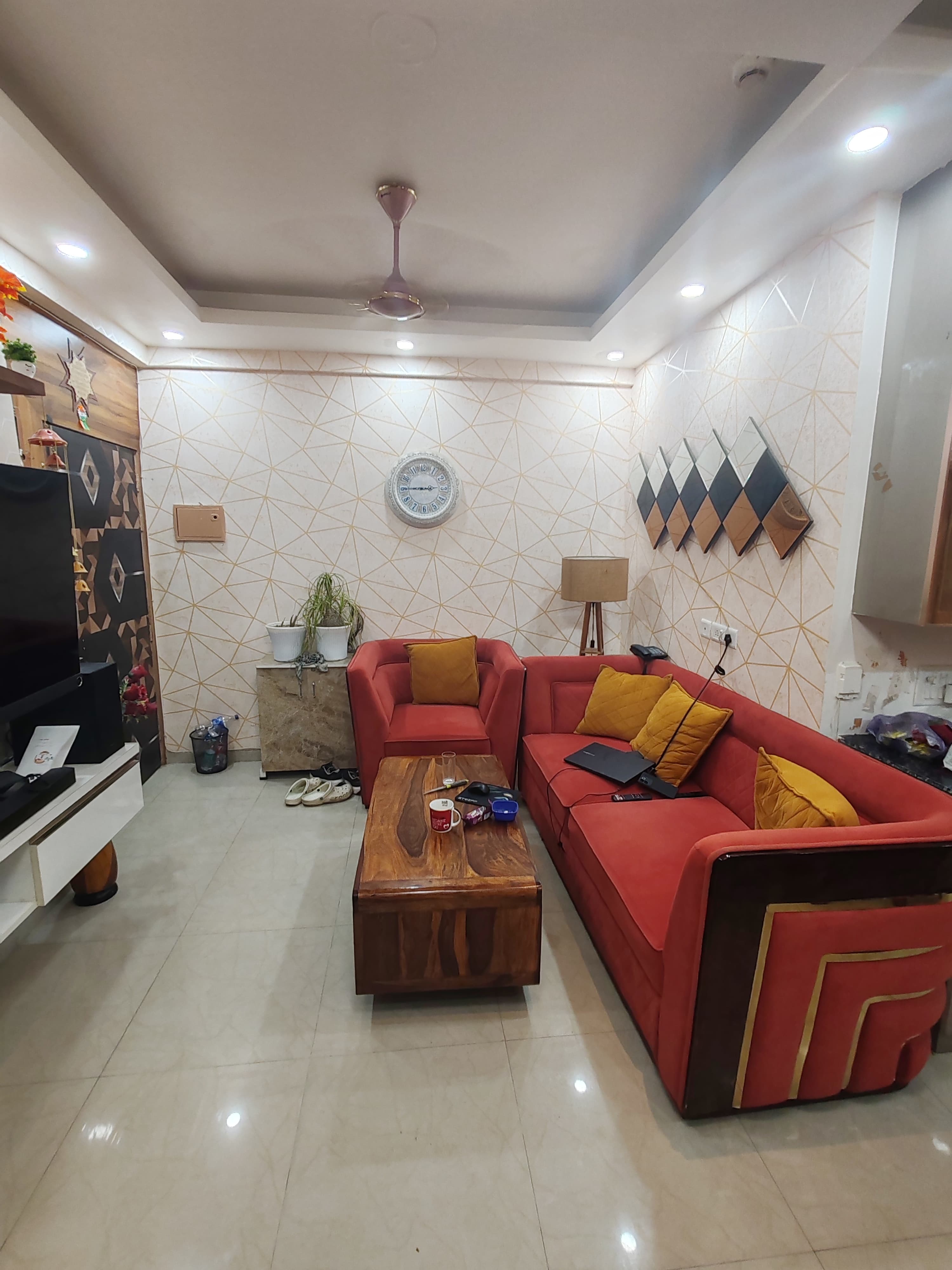 2 BHK 1025 Sq.Ft. Apartment in Mahagun Mantra I