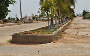 Plot For Sale in Suvarna Kuteer, Shadnagar
