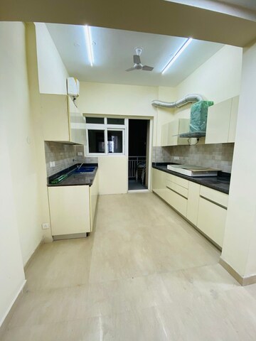 4 BHK Apartment For Rent in BPTP Park Prime, Sector 66