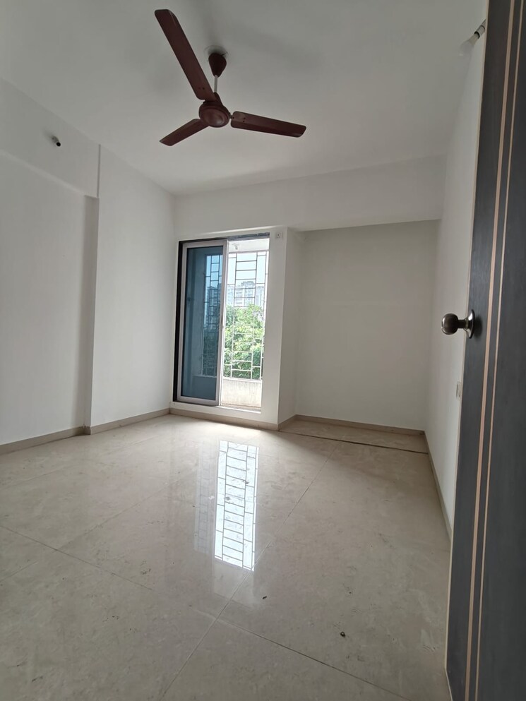 Room, cosmos-classique 2 Bedroom 650 Sq.Ft. Apartment In Ghodbunder Road Thane 7851261