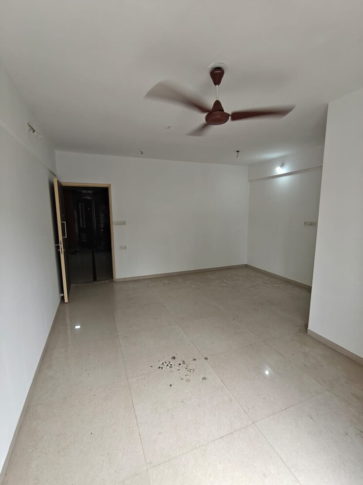 Room, cosmos-classique 2 Bedroom 650 Sq.Ft. Apartment In Ghodbunder Road Thane 7851304