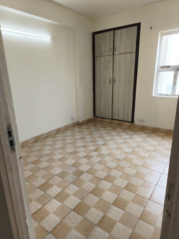 Room, bptp-princess-park 2 Bedroom 1358 Sq.Ft. Apartment In Sector 86 Faridabad 7851387