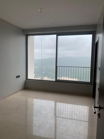 Room in 3 BHK Apartment at Piramal Revanta, Mulund West – for Sale